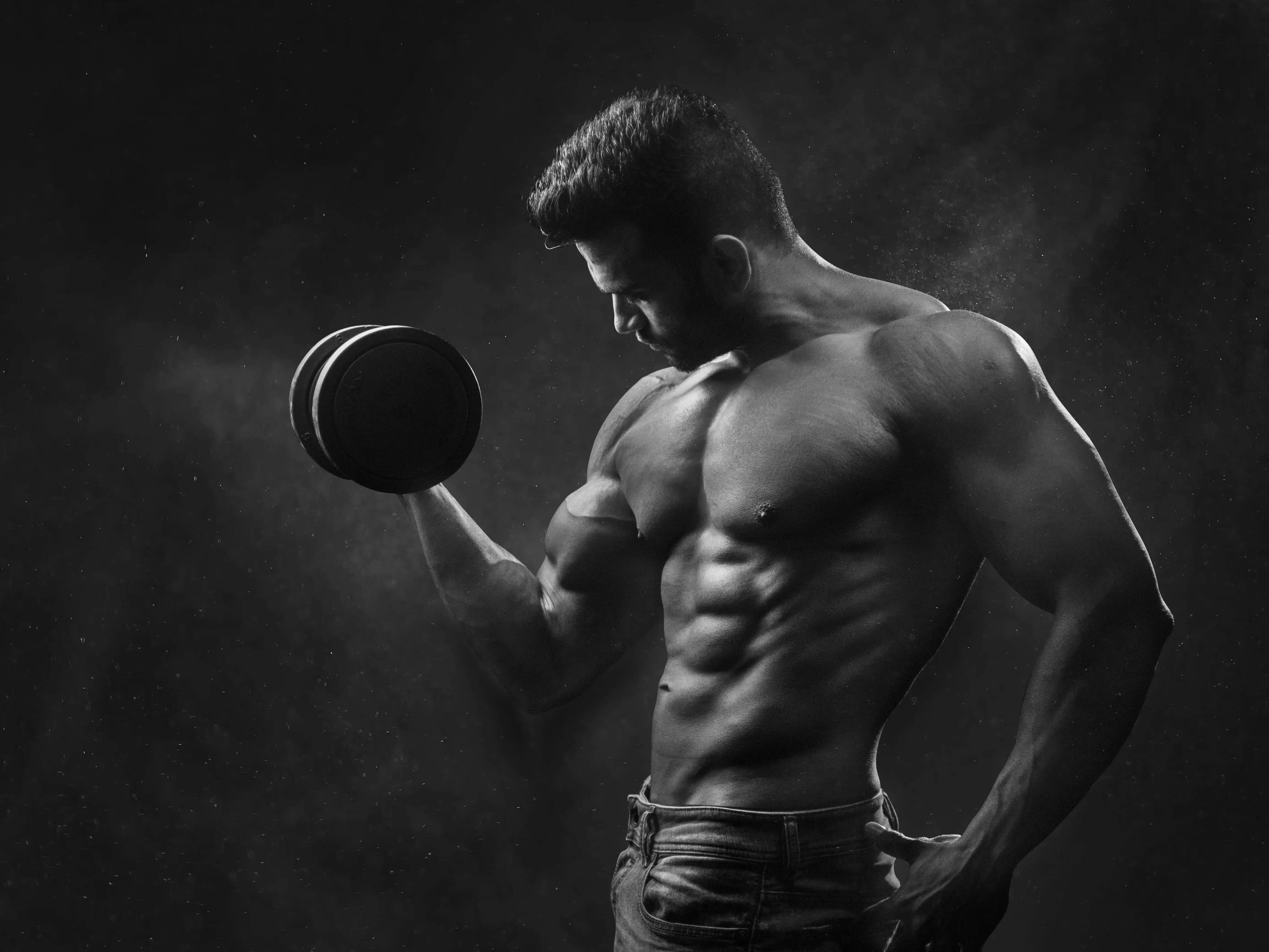 Hombre entrenando